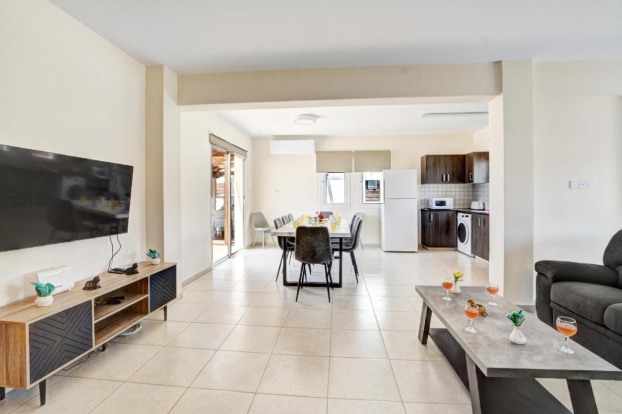 Nissi Gold Villa